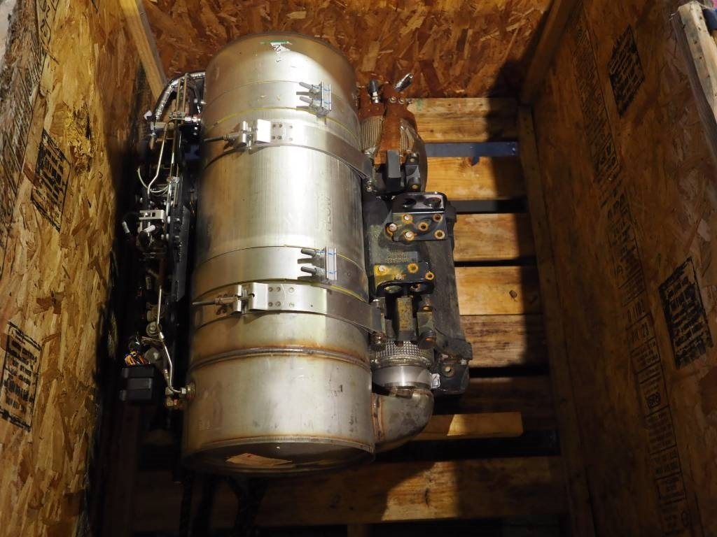 CAT Caterpillar C9.3 - Module AR-Clean Emission / DPF - Motor za Gradbeni stroj: slika 2 CAT Caterpillar C9.3 - Module AR-Clean Emission / DPF - Motor za Gradbeni stroj: slika 2