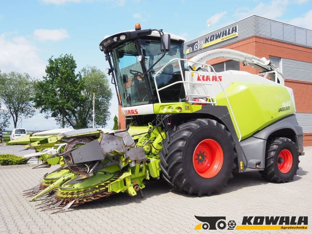 Claas Jaguar 840 + Orbis 450 - Kombajn za krmo: slika 1 Claas Jaguar 840 + Orbis 450 - Kombajn za krmo: slika 1