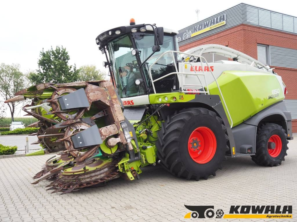 Kombajn za krmo Claas Jaguar 850 4WD + Orbis 600 SD: slika 1