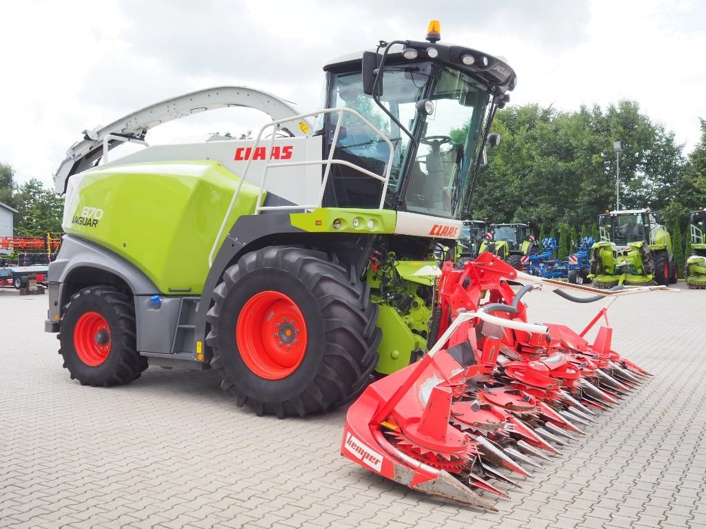Claas Jaguar 870 + Kemper 360 Plus - Kombajn za krmo: slika 4 Claas Jaguar 870 + Kemper 360 Plus - Kombajn za krmo: slika 4