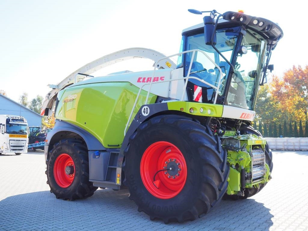 Claas Jaguar 950 4x4 - Kombajn za krmo: slika 4 Claas Jaguar 950 4x4 - Kombajn za krmo: slika 4