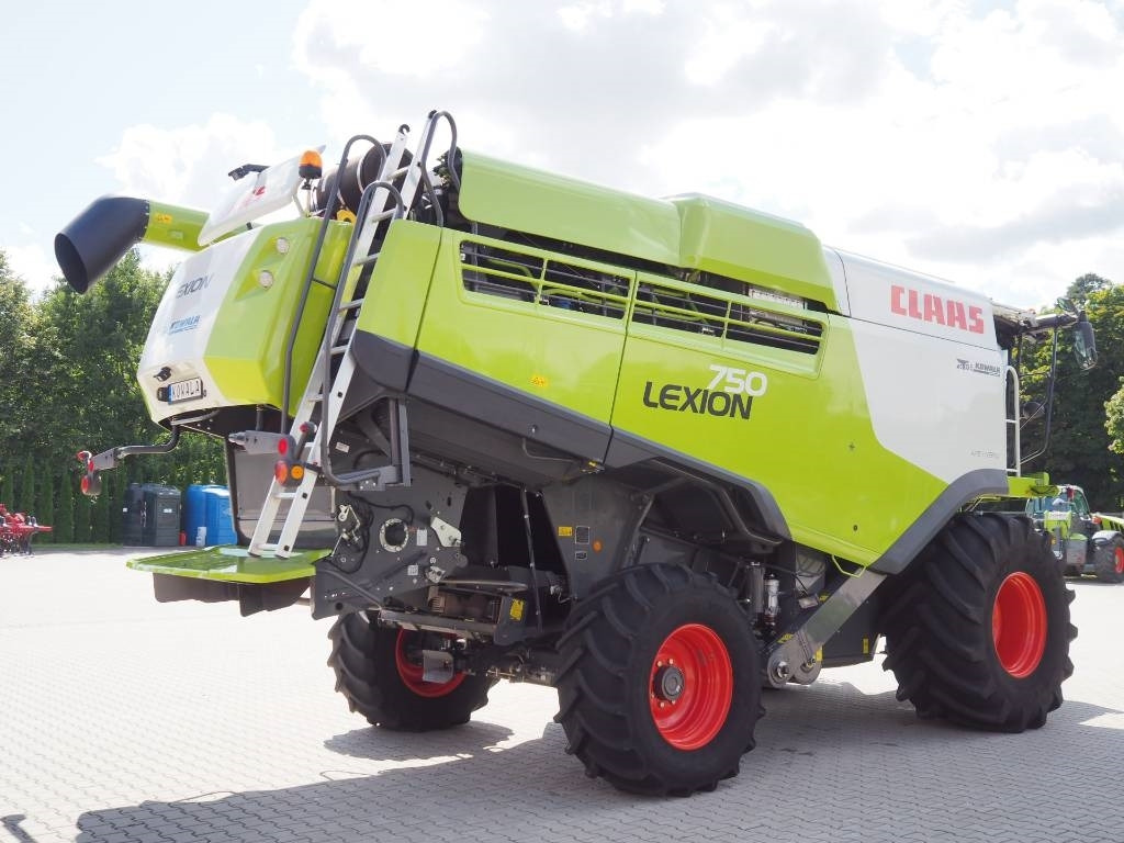Claas Lexion 750 GPS + V770 - Kombajn harvester: slika 3 Claas Lexion 750 GPS + V770 - Kombajn harvester: slika 3
