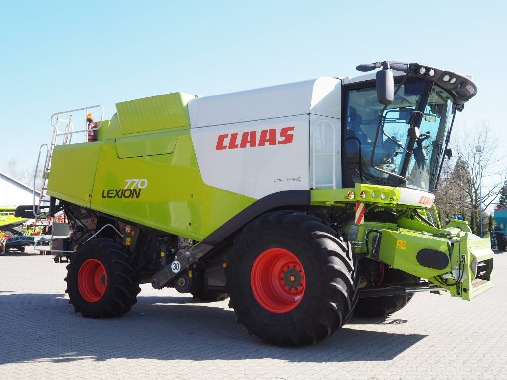 Claas Lexion 770 GPS + V1050 - Kombajn harvester: slika 4 Claas Lexion 770 GPS + V1050 - Kombajn harvester: slika 4