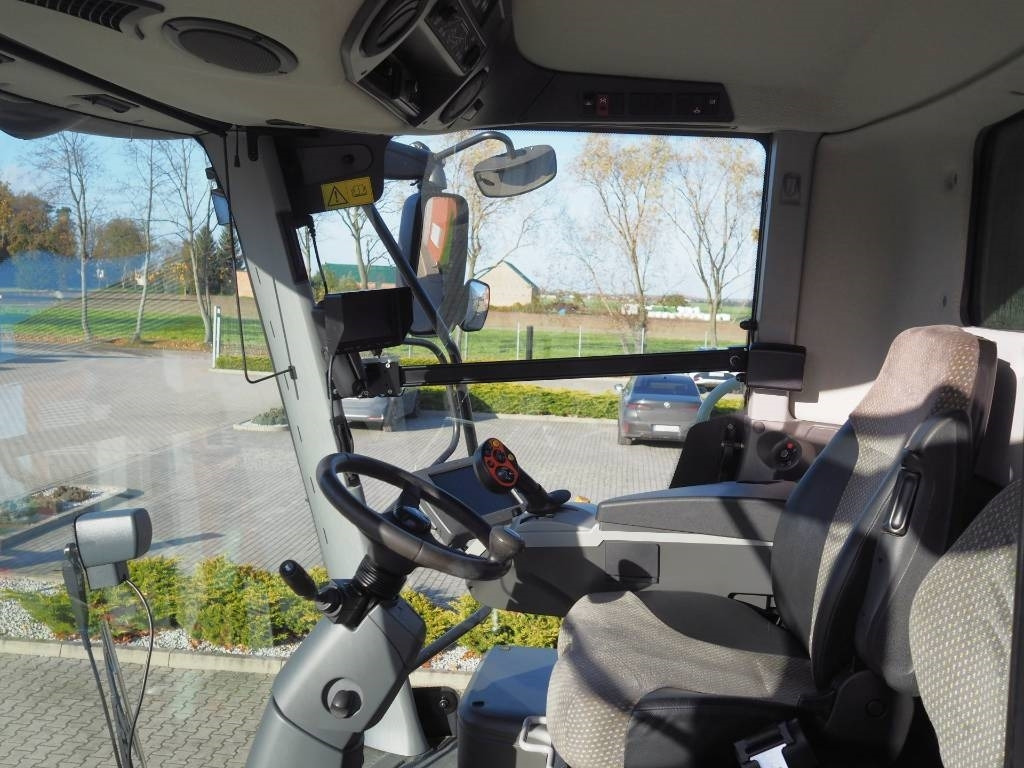 Claas Lexion 770TT 4x4 + V1200 - Kombajn harvester: slika 5 Claas Lexion 770TT 4x4 + V1200 - Kombajn harvester: slika 5