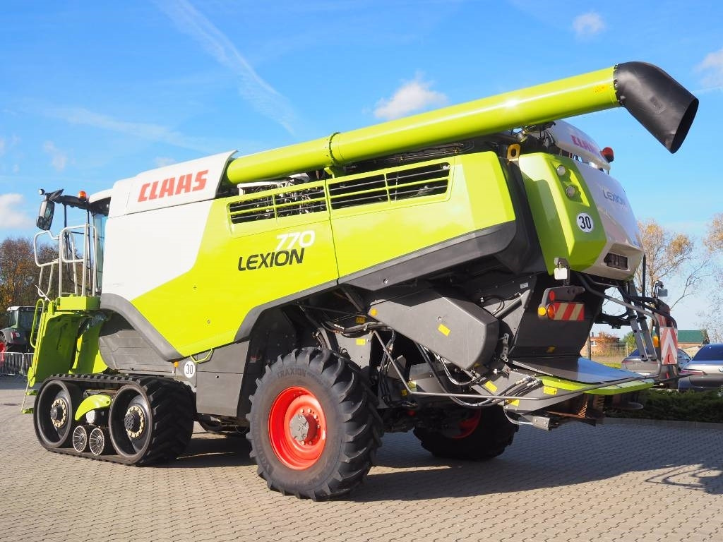 Claas Lexion 770TT 4x4 + V1200 - Kombajn harvester: slika 2 Claas Lexion 770TT 4x4 + V1200 - Kombajn harvester: slika 2
