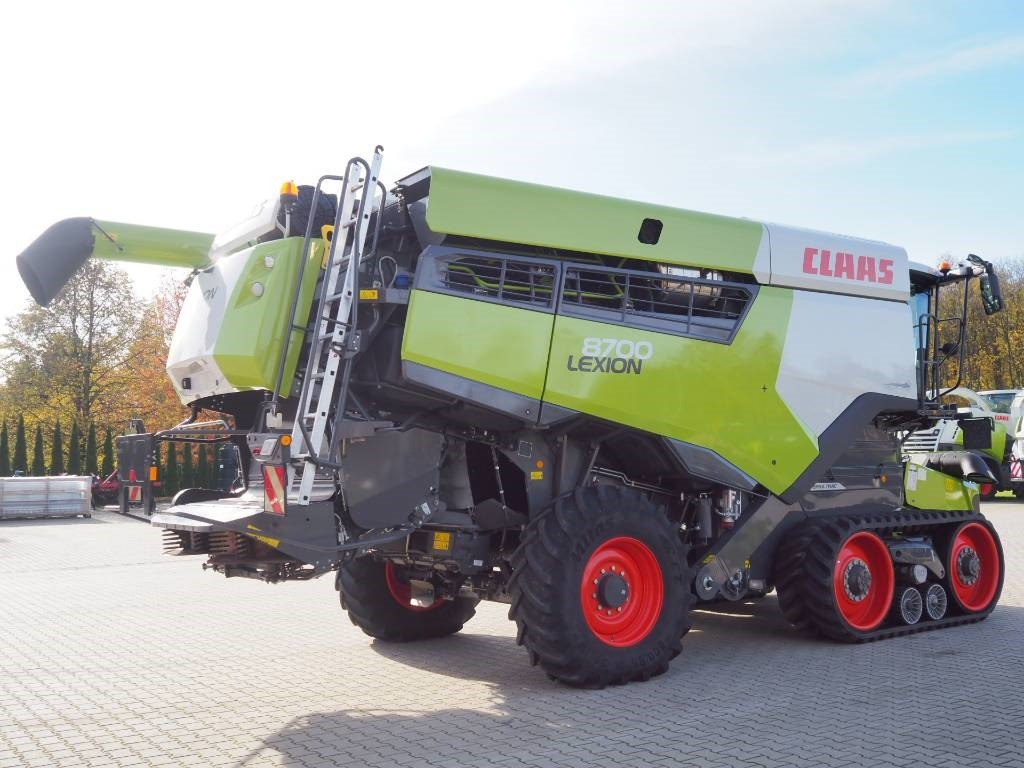 Claas Lexion 8700TT + V1080 2-stage threshing drum drive - Kombajn harvester: slika 3 Claas Lexion 8700TT + V1080 2-stage threshing drum drive - Kombajn harvester: slika 3