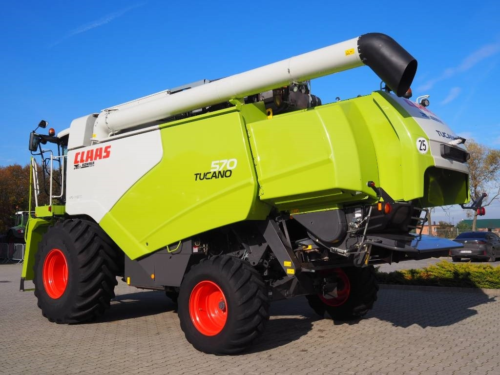 Claas Tucano 570 GPS + V770 - Kombajn harvester: slika 2 Claas Tucano 570 GPS + V770 - Kombajn harvester: slika 2