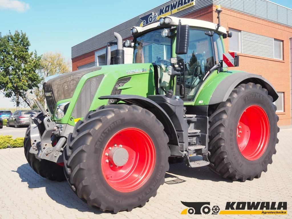 Fendt 824 Vario S4 ProfiPlus, GPS - Traktor: slika 1 Fendt 824 Vario S4 ProfiPlus, GPS - Traktor: slika 1