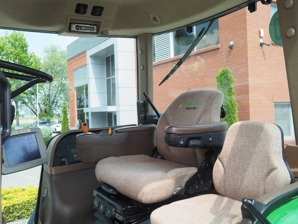 John Deere 8530 AutoPower GPS - Traktor: slika 5 John Deere 8530 AutoPower GPS - Traktor: slika 5