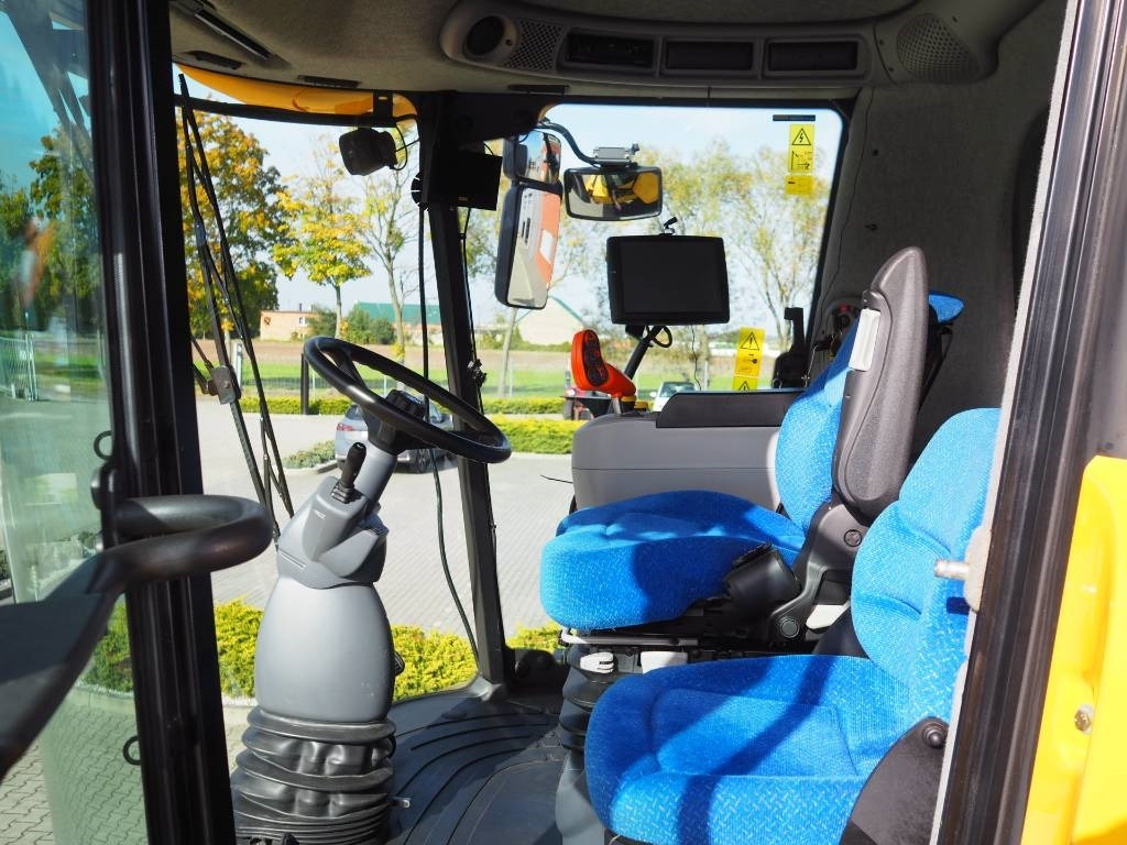 New Holland CR 9090 - Kombajn harvester: slika 5 New Holland CR 9090 - Kombajn harvester: slika 5