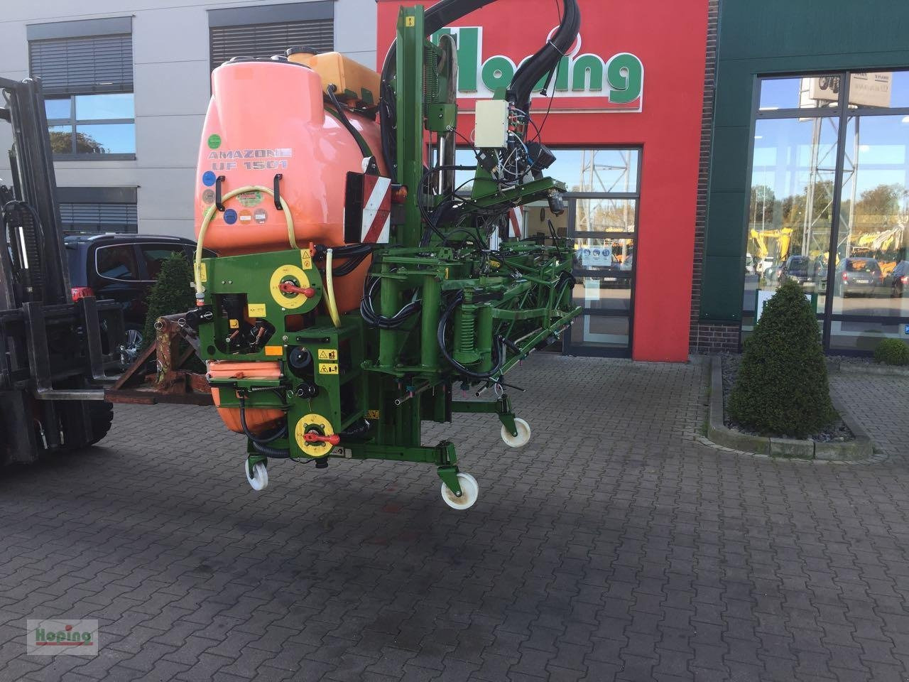 Amazone UF 1501 - Škropilnica montirana na traktor: slika 4 Amazone UF 1501 - Škropilnica montirana na traktor: slika 4