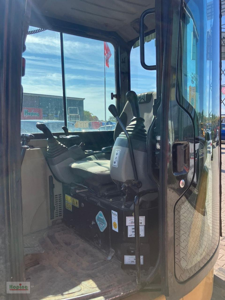 CAT 305C CR - Mini bager: slika 5 CAT 305C CR - Mini bager: slika 5