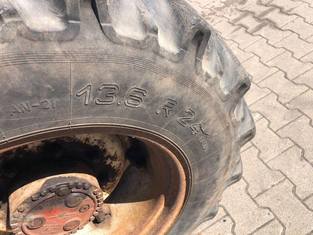 Case IH 1246 AS - Traktor: slika 4 Case IH 1246 AS - Traktor: slika 4