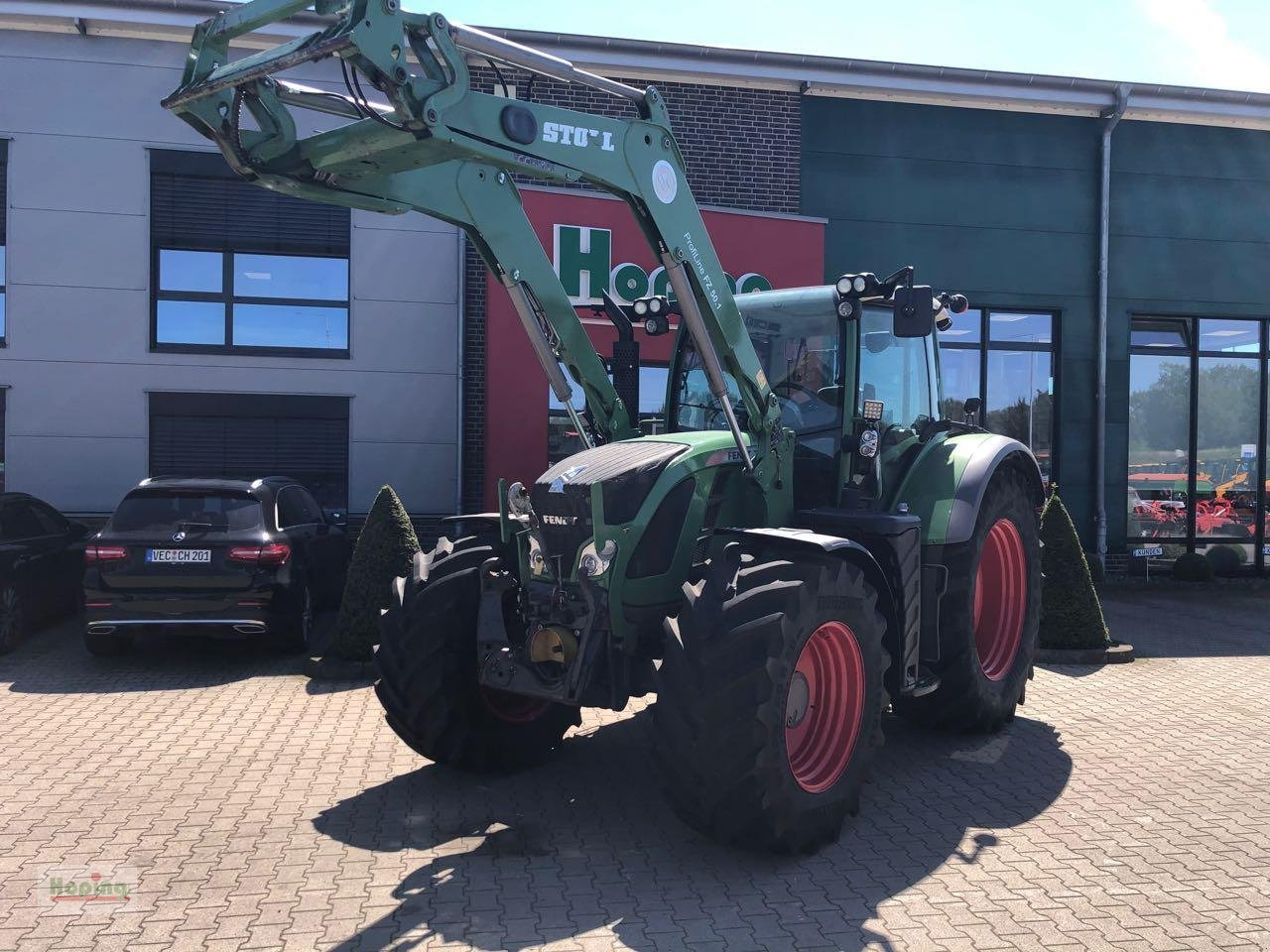 Fendt 714 Vario - Traktor: slika 2 Fendt 714 Vario - Traktor: slika 2