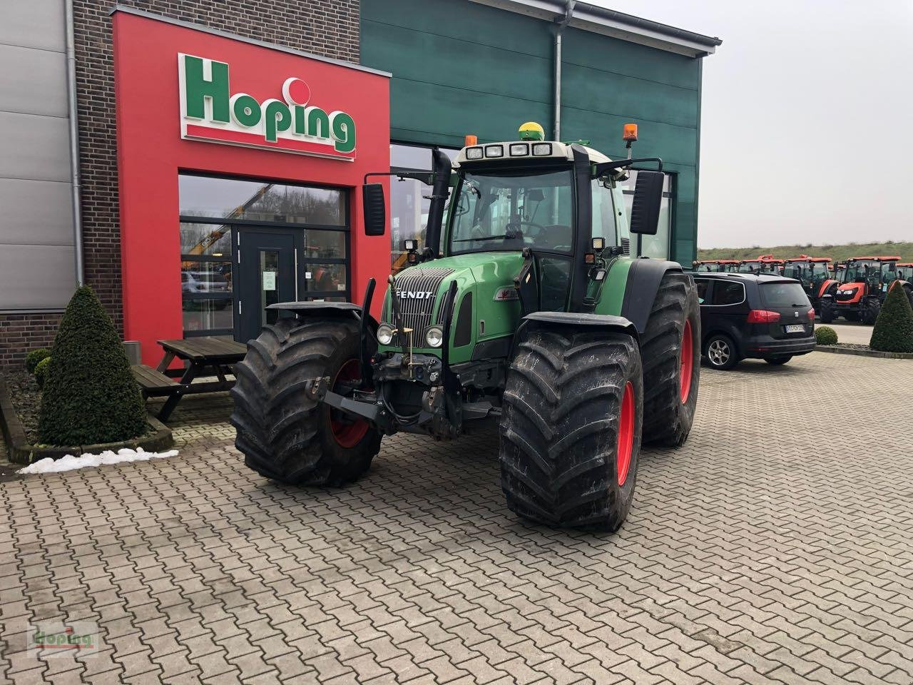 Fendt 716 Vario Favorit - Traktor: slika 2 Fendt 716 Vario Favorit - Traktor: slika 2