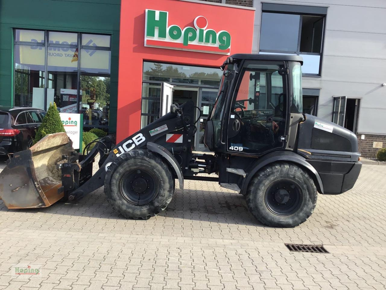 JCB 409 - Kolesni nakladalec: slika 1 JCB 409 - Kolesni nakladalec: slika 1