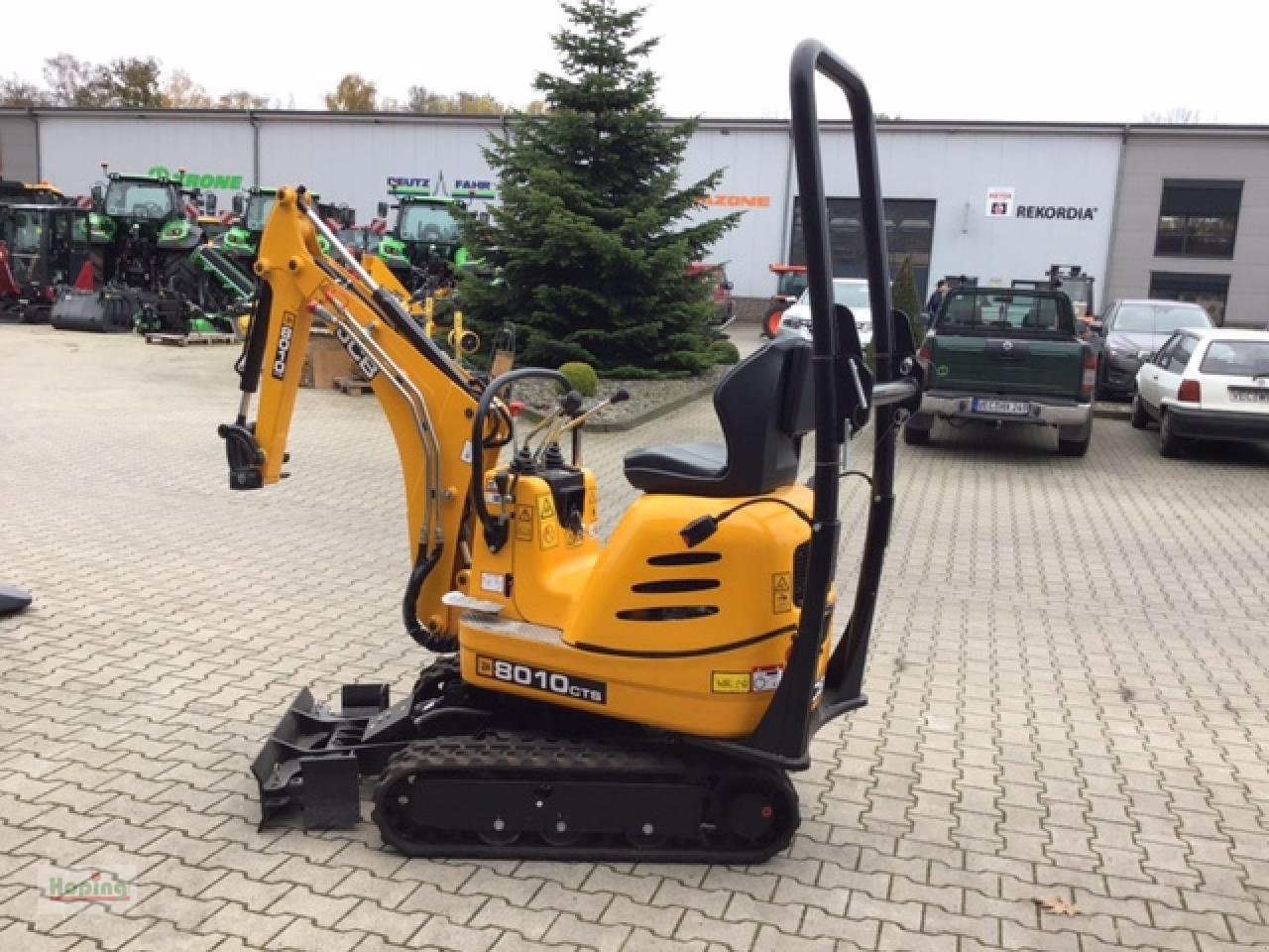JCB 8010 CTS - Mini bager: slika 4 JCB 8010 CTS - Mini bager: slika 4