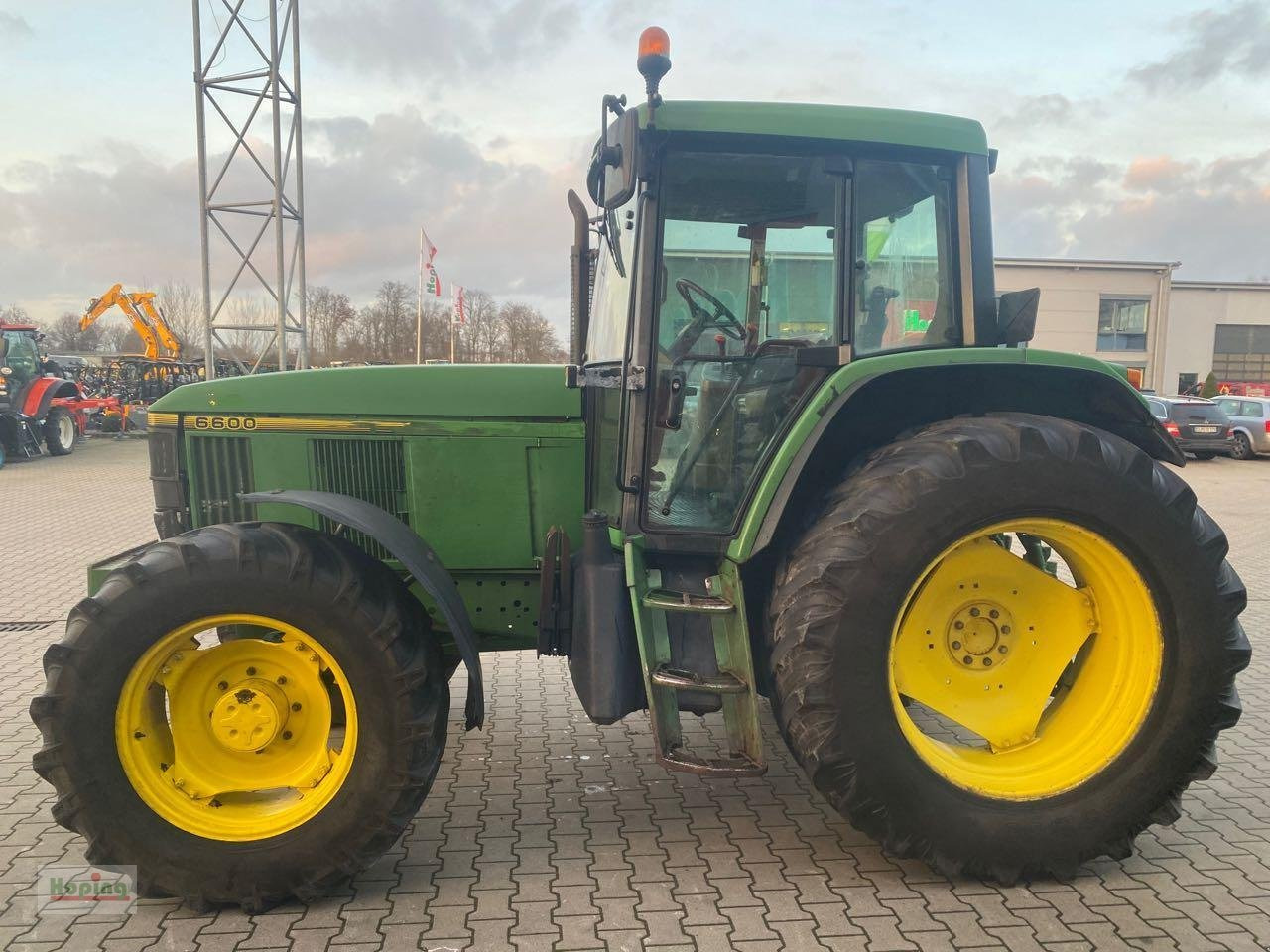 John Deere 6600 - Traktor: slika 4 John Deere 6600 - Traktor: slika 4