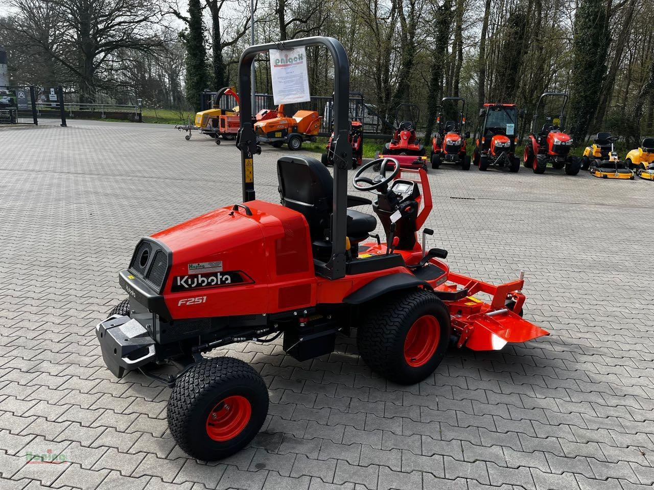 Kubota F 251 AWD - Vrtna kosilnica: slika 4 Kubota F 251 AWD - Vrtna kosilnica: slika 4