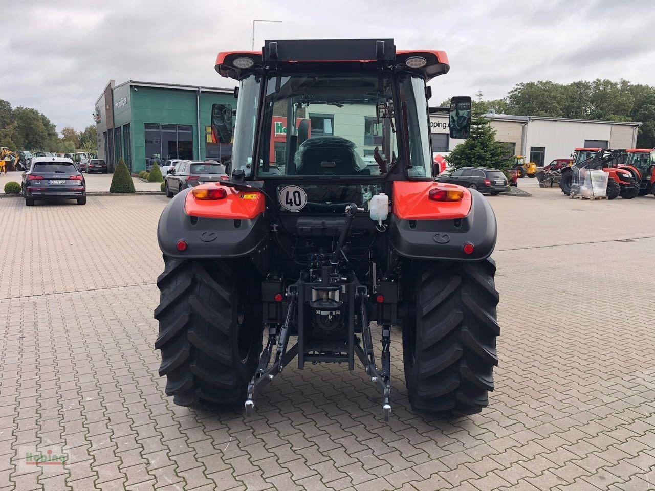 Kubota M4073 Cab - Traktor: slika 4 Kubota M4073 Cab - Traktor: slika 4