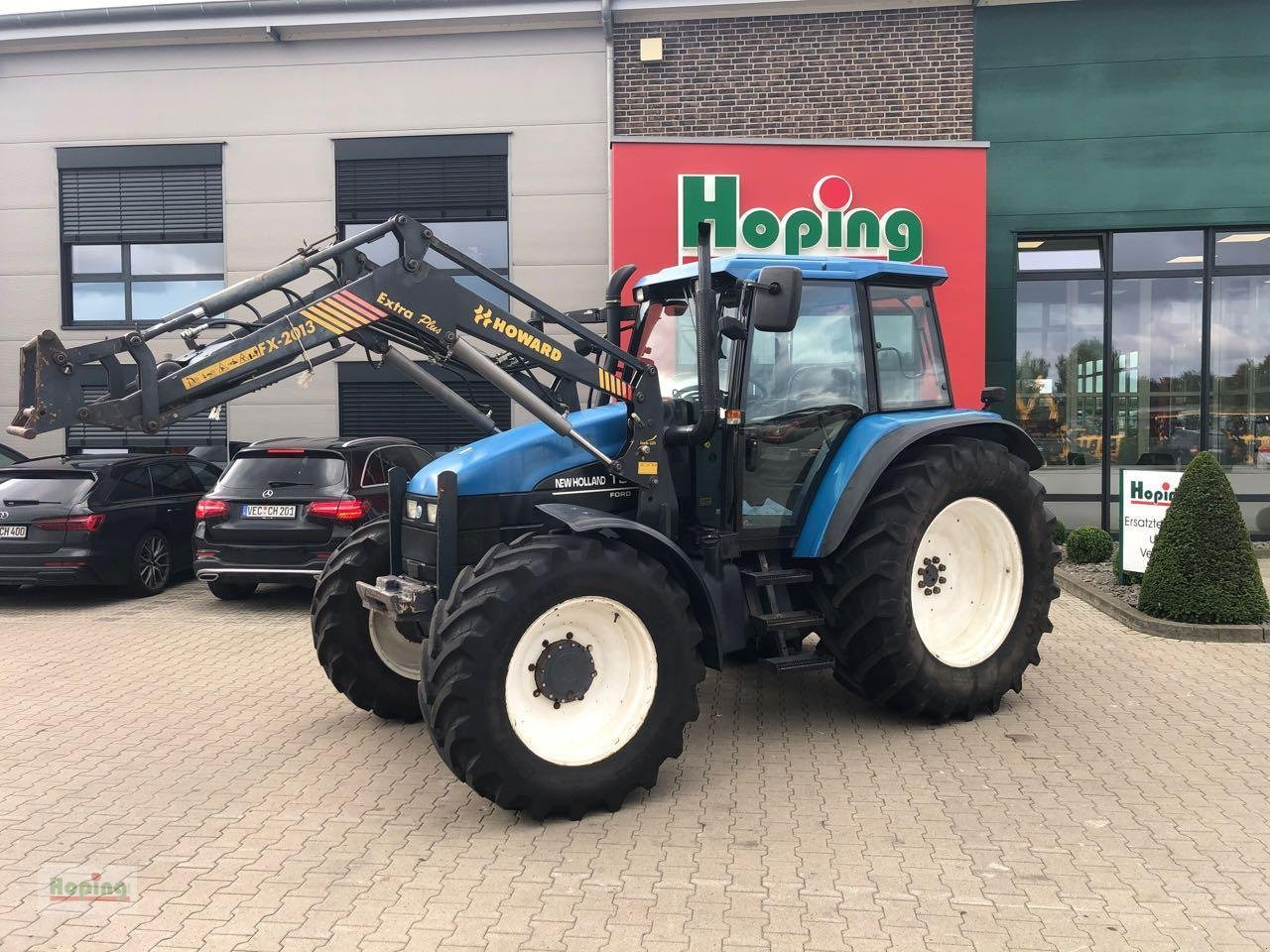 New Holland TSA 115 - Traktor: slika 1 New Holland TSA 115 - Traktor: slika 1
