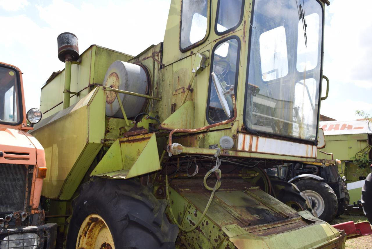 CLAAS Dominator 80 - Kombajn harvester: slika 2 CLAAS Dominator 80 - Kombajn harvester: slika 2