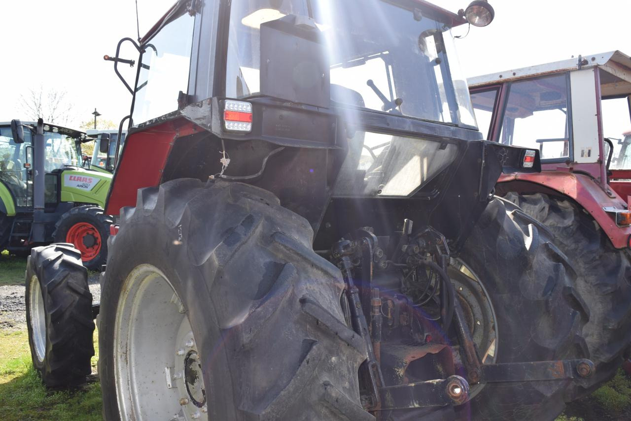 Case-IH 844 XLN - Traktor: slika 3 Case-IH 844 XLN - Traktor: slika 3
