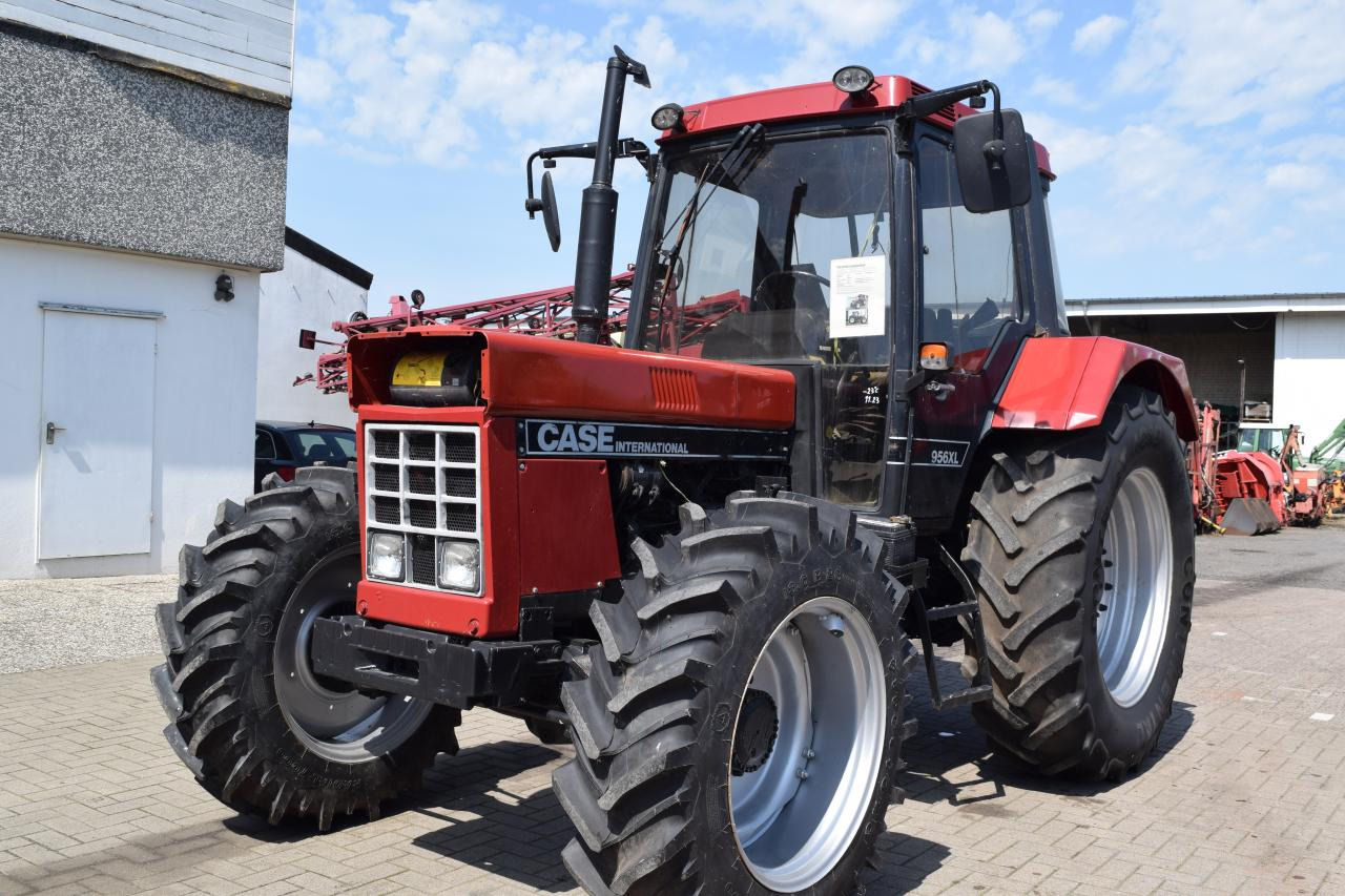 Case-IH 956 XLA - Traktor: slika 2 Case-IH 956 XLA - Traktor: slika 2
