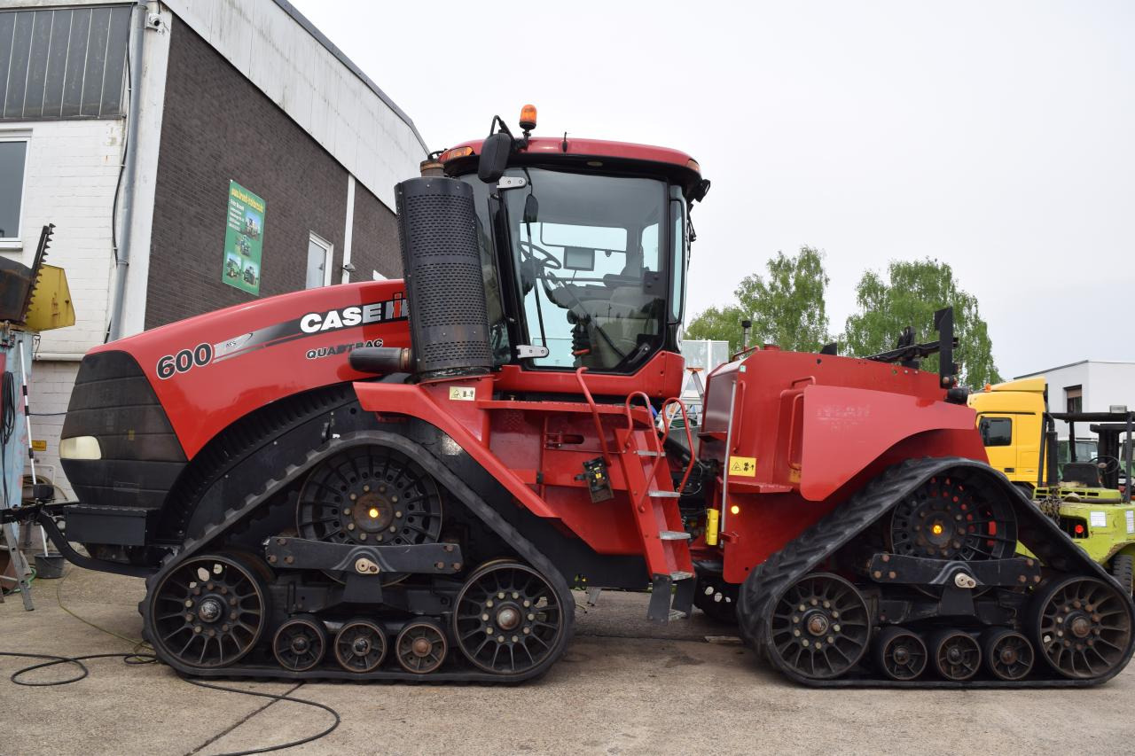 Case-IH Quadtrac 600 - Traktor goseničar: slika 3 Case-IH Quadtrac 600 - Traktor goseničar: slika 3