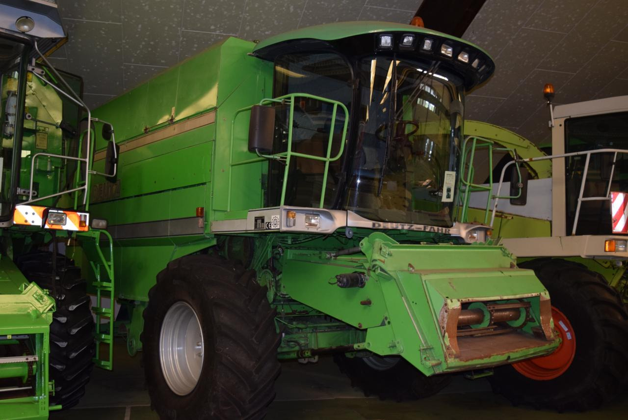 Deutz-Fahr 5660 HTS - Kombajn harvester: slika 1 Deutz-Fahr 5660 HTS - Kombajn harvester: slika 1