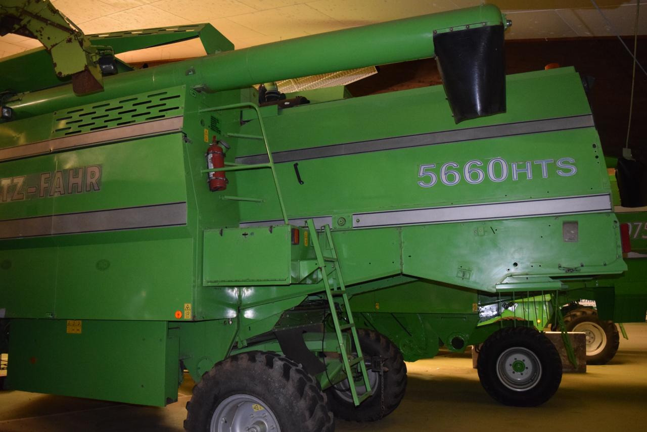 Deutz-Fahr 5660 HTS - Kombajn harvester: slika 4 Deutz-Fahr 5660 HTS - Kombajn harvester: slika 4