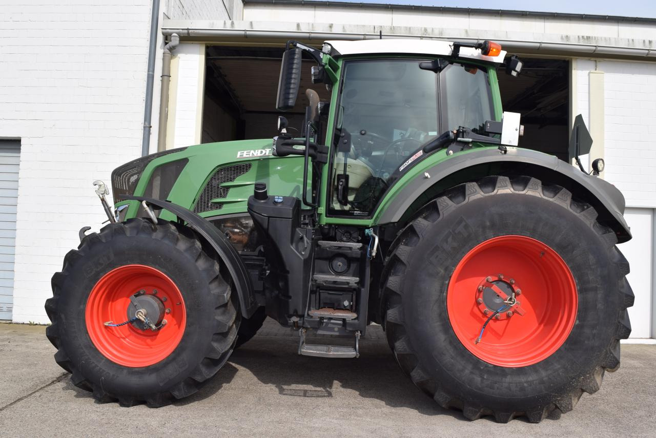 Fendt 826 Vario ProfiPlus, - Traktor: slika 1 Fendt 826 Vario ProfiPlus, - Traktor: slika 1