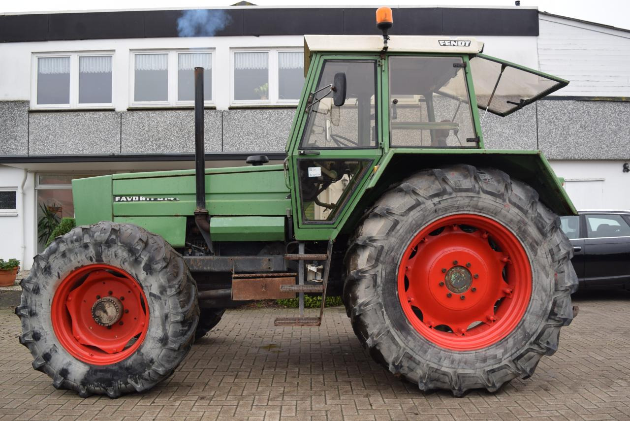 Fendt Favorit 614 LS Turbomatik - Traktor: slika 1 Fendt Favorit 614 LS Turbomatik - Traktor: slika 1
