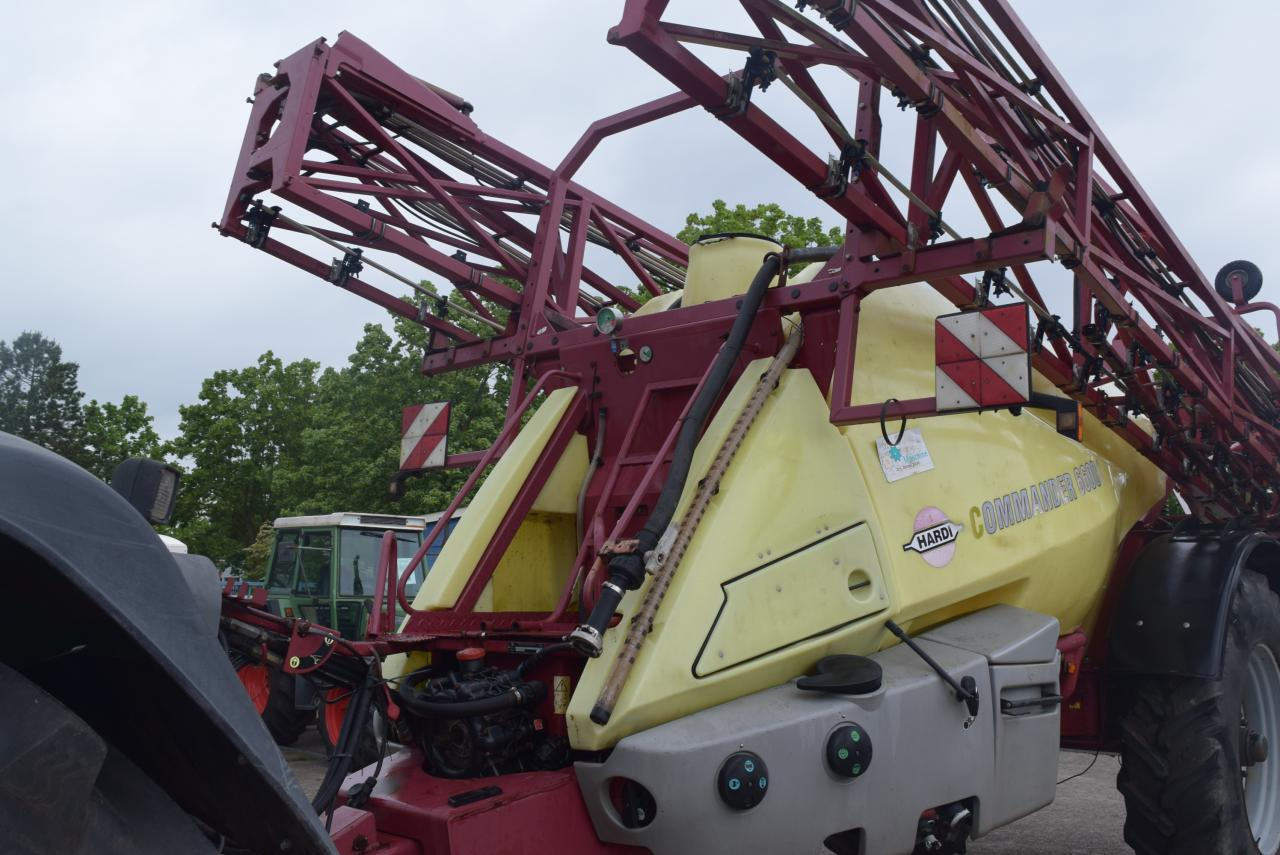 Hardi Commander 6600 i - Vlečna škropilnica: slika 5 Hardi Commander 6600 i - Vlečna škropilnica: slika 5