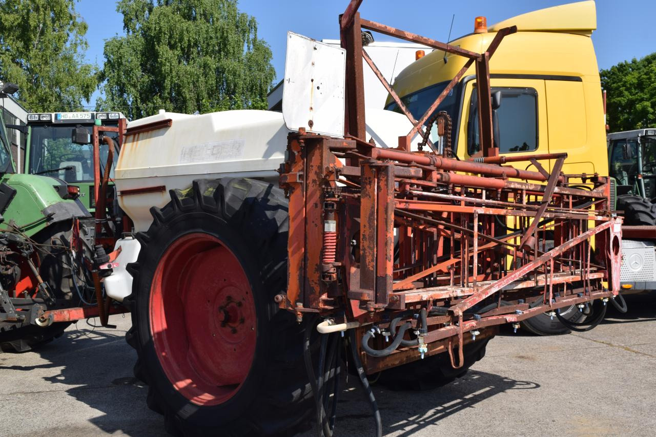 Holder N250 - Vlečna škropilnica: slika 5 Holder N250 - Vlečna škropilnica: slika 5
