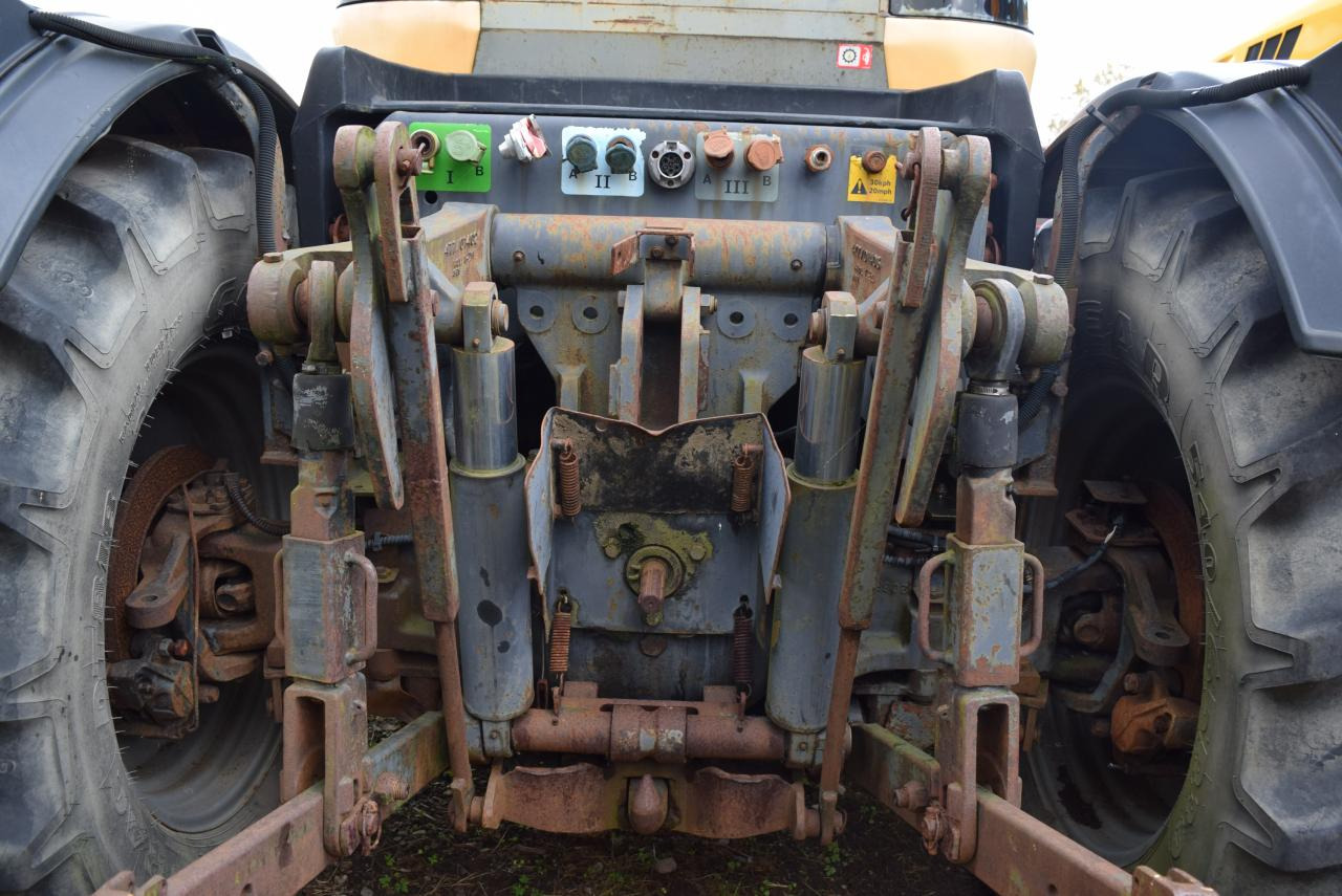 JCB Fastrac 2135 - 4WS - Traktor: slika 5 JCB Fastrac 2135 - 4WS - Traktor: slika 5