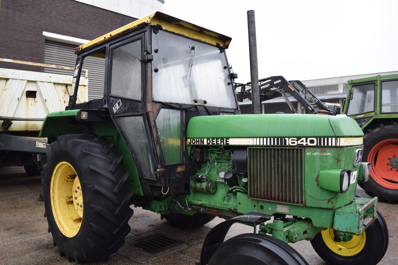 John Deere 1640 - Traktor: slika 3 John Deere 1640 - Traktor: slika 3