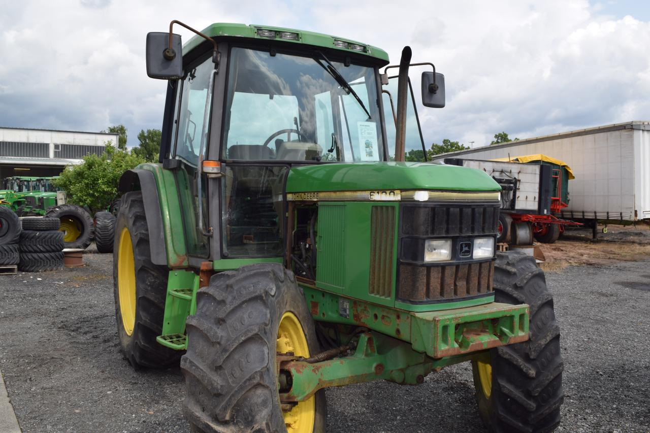 John Deere 6100 - Traktor: slika 4 John Deere 6100 - Traktor: slika 4