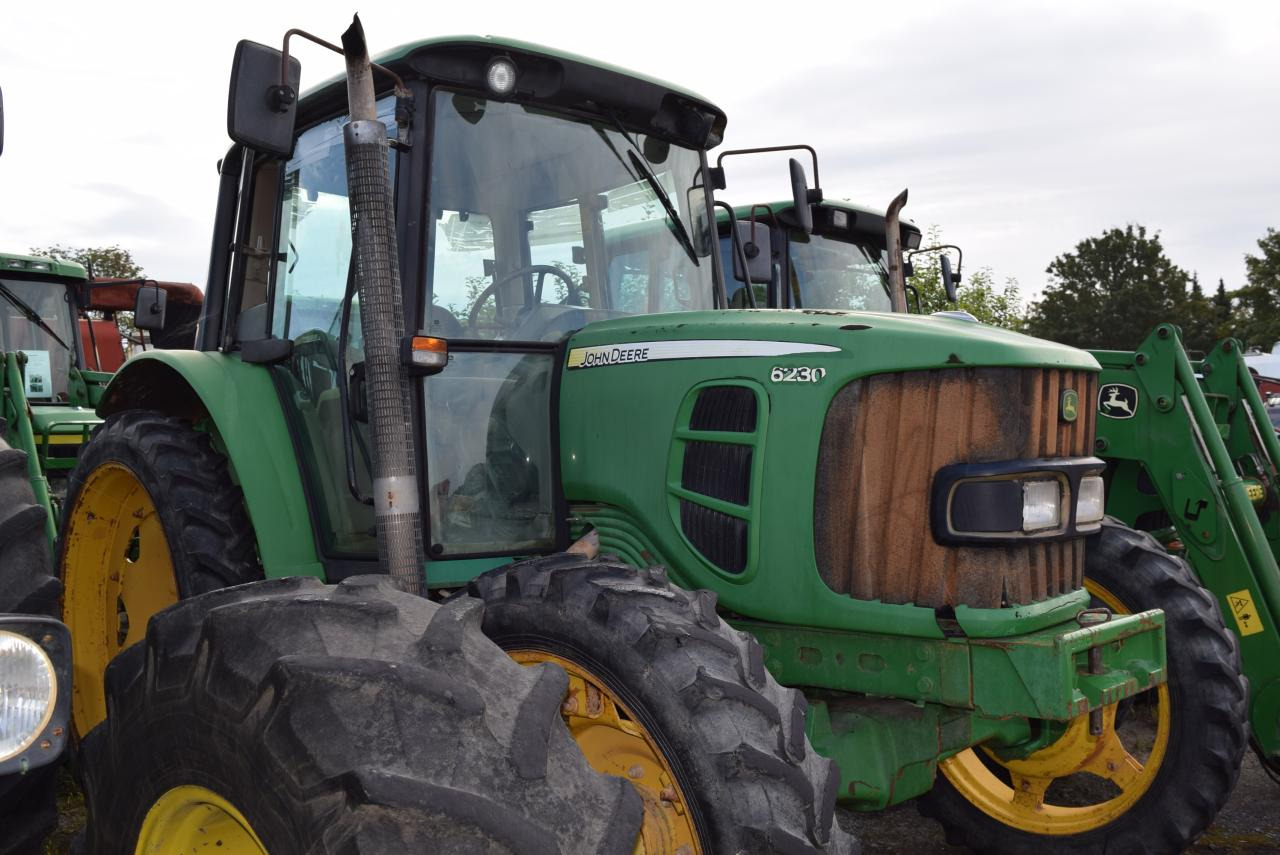 John Deere 6230 - Traktor: slika 2 John Deere 6230 - Traktor: slika 2