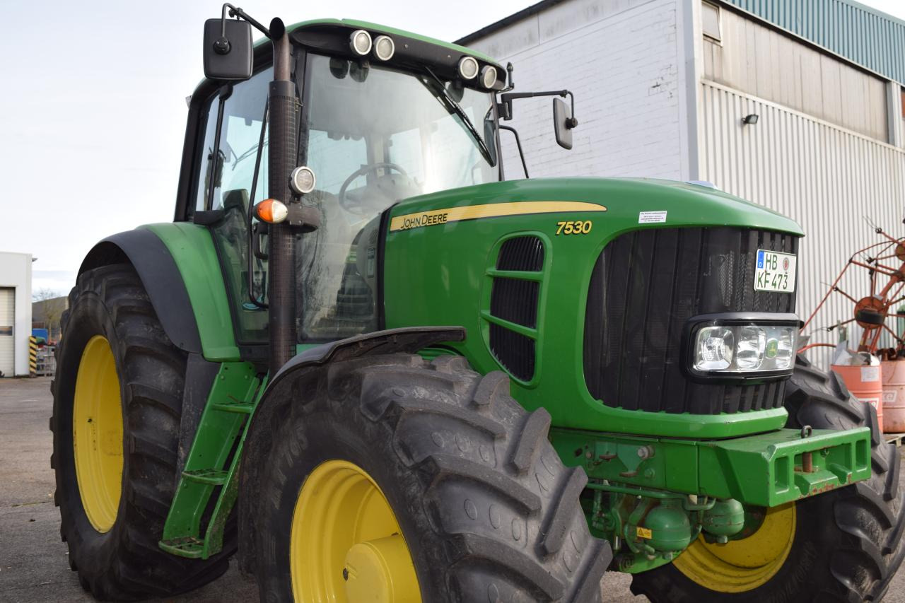 John Deere 7530 Premium - Traktor: slika 3 John Deere 7530 Premium - Traktor: slika 3