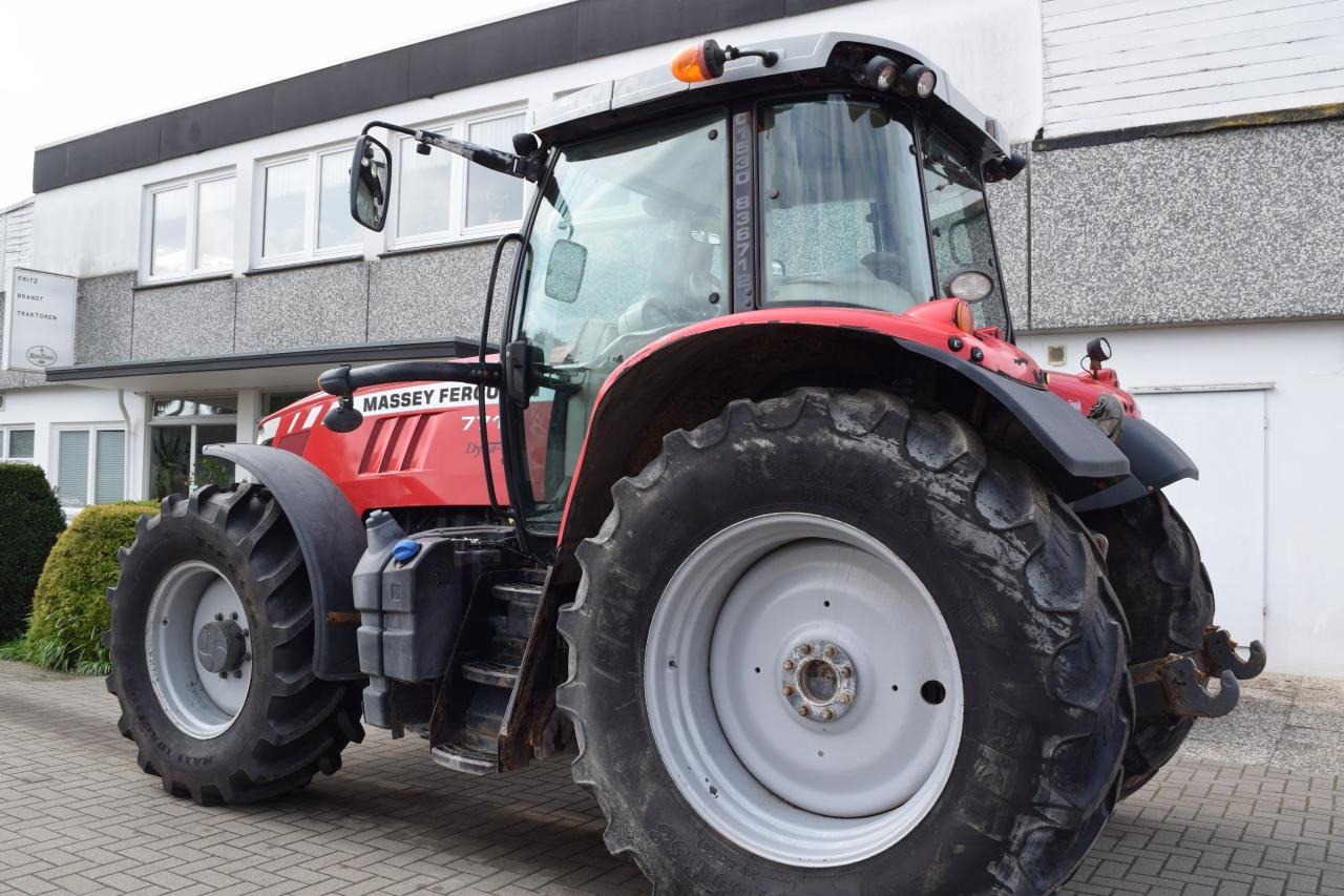 Massey Ferguson 7715 Dyna 6 - Traktor: slika 4 Massey Ferguson 7715 Dyna 6 - Traktor: slika 4