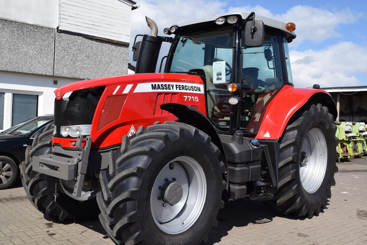 Massey Ferguson MF 7715 Dyna-6 - Traktor: slika 2 Massey Ferguson MF 7715 Dyna-6 - Traktor: slika 2