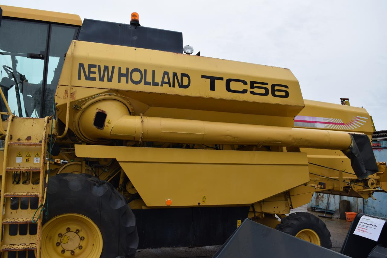 New Holland TC 56 - Kombajn harvester: slika 3 New Holland TC 56 - Kombajn harvester: slika 3