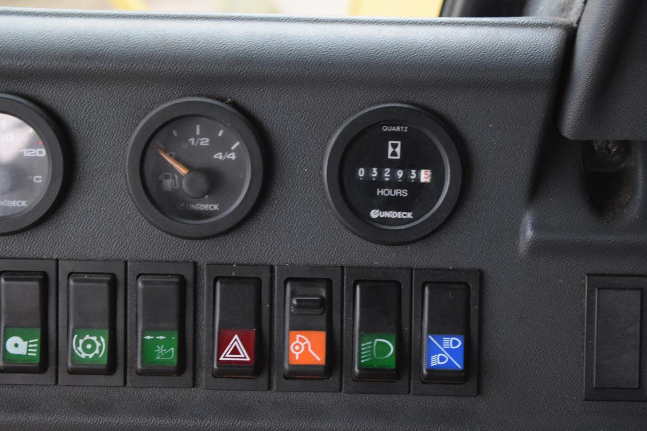 Kombajn harvester New Holland TC 56: slika 11