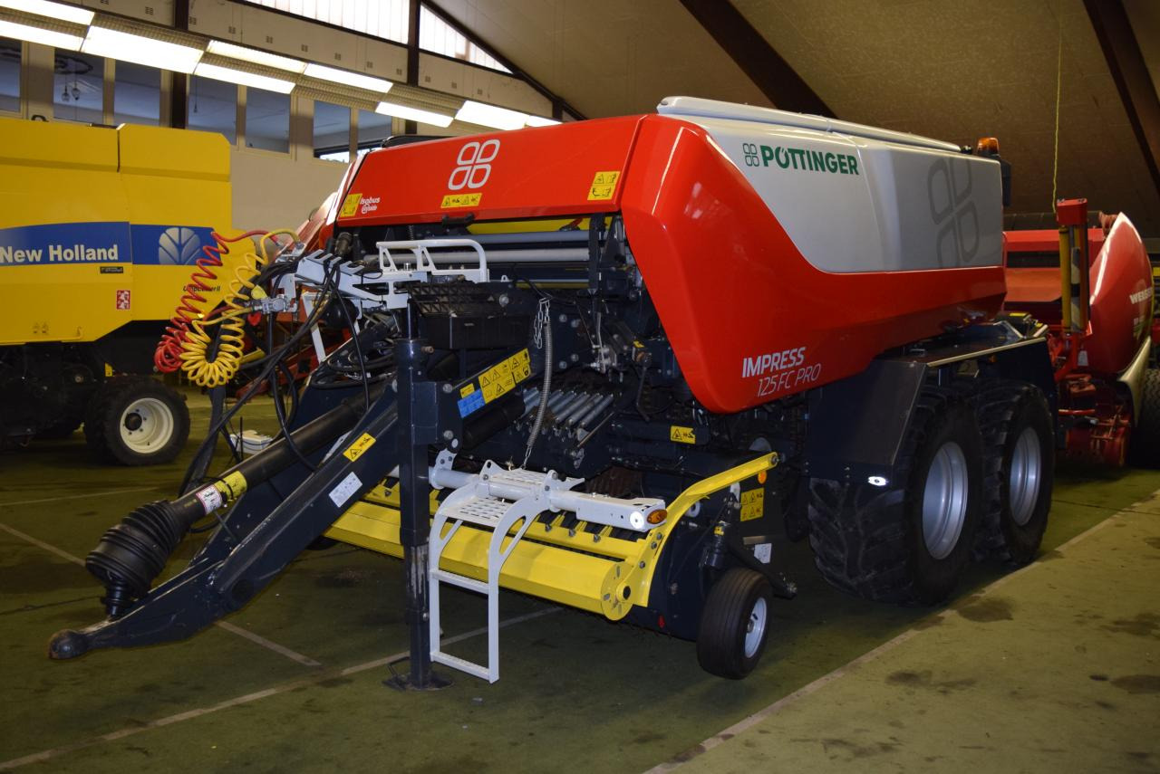 Pöttinger Impress 125 FC Pro *Press-Wickelkombinationen* - Balirka za okrogle bale: slika 2 Pöttinger Impress 125 FC Pro *Press-Wickelkombinationen* - Balirka za okrogle bale: slika 2