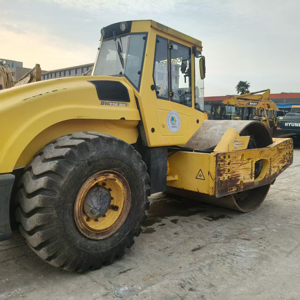 BOMAG BW226DH - Cestni valjar: slika 4 BOMAG BW226DH - Cestni valjar: slika 4
