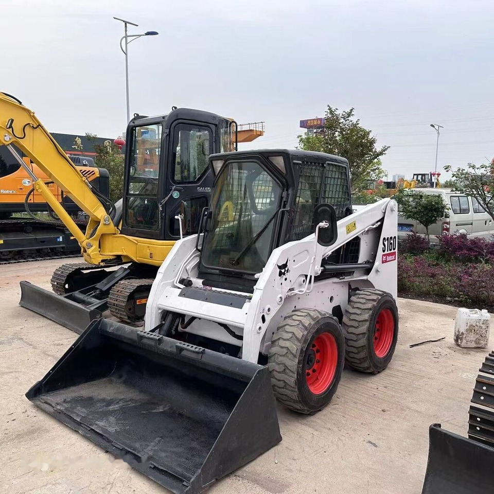 Bobcat S160 - Mini nakladalec: slika 2 Bobcat S160 - Mini nakladalec: slika 2