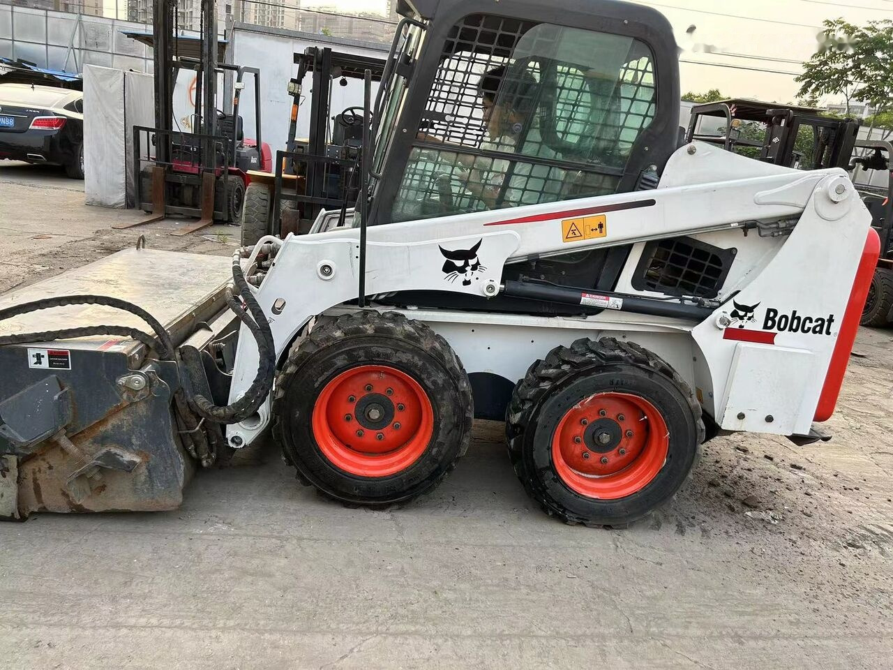 Bobcat S450 - Mini nakladalec: slika 2 Bobcat S450 - Mini nakladalec: slika 2
