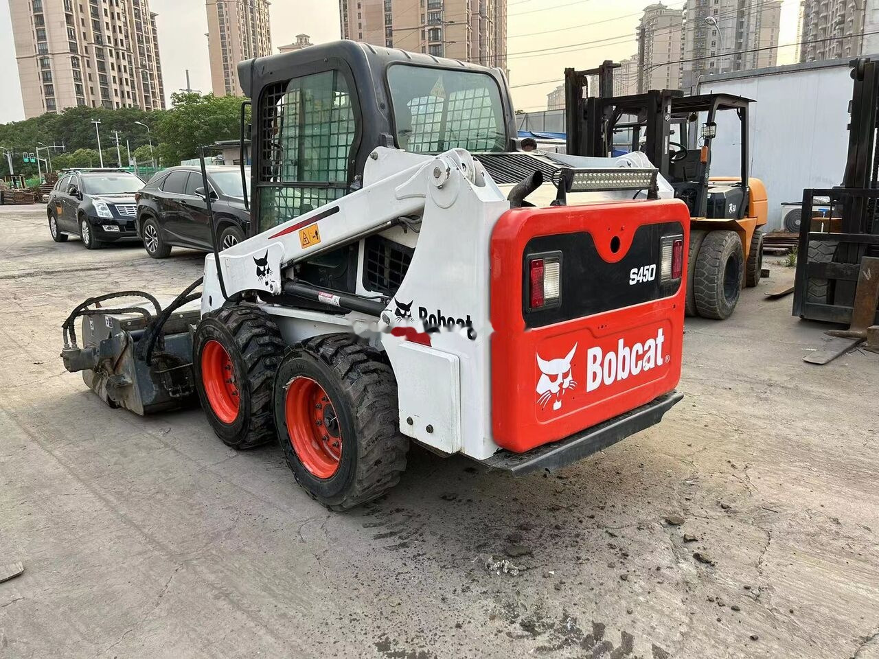 Bobcat S450 - Mini nakladalec: slika 3 Bobcat S450 - Mini nakladalec: slika 3