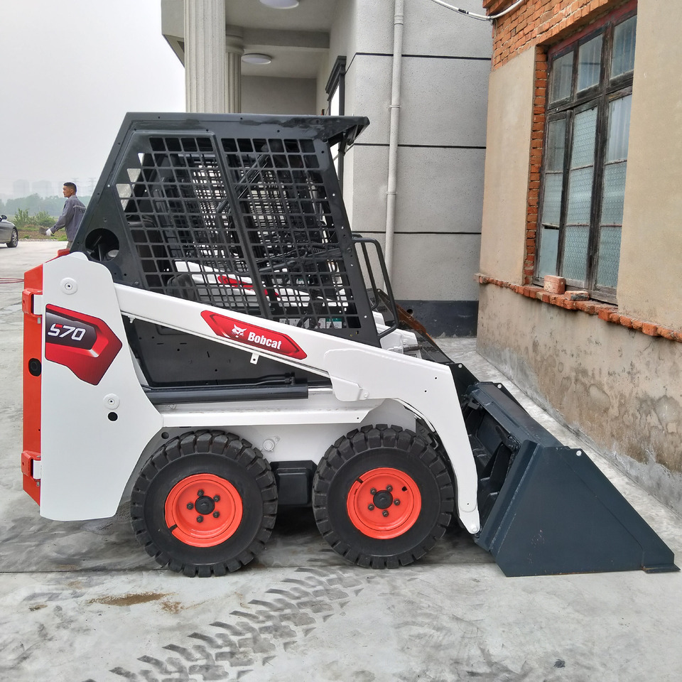 Bobcat S70 - Mini nakladalec: slika 1 Bobcat S70 - Mini nakladalec: slika 1